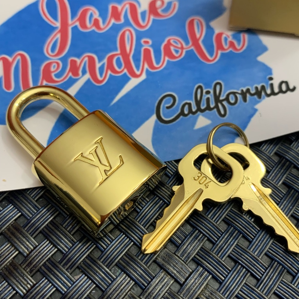 Lock With 2 Keys - image 2